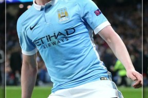 德布劳内遭遇十二持续失利，FPX教练压力巨大！